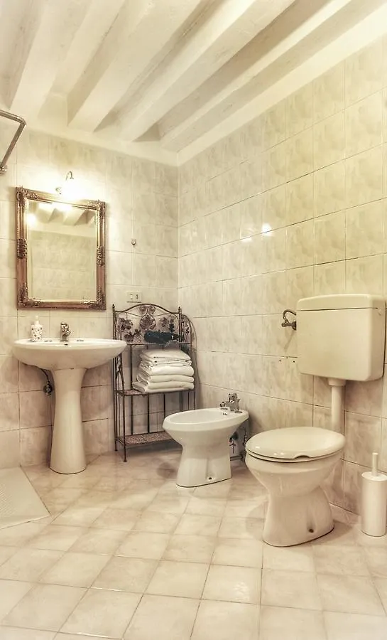 Guest house Maison San Marco Venice Italy